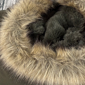 UNIQLO Ultra Warm Down Short Coat Parka Olive Green Faux-Fur Hood Women's Sm