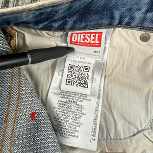 Diesel D-Ark-S5 Women’s Jeans Size 27 – Premium Straight-Leg Denim – NWT $1195