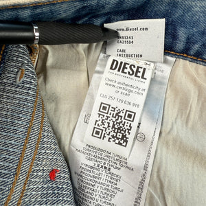 Diesel D-Ark-S5 Women’s Jeans Size 27 – Premium Straight-Leg Denim – NWT $1195