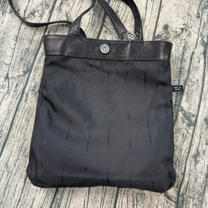 Ralph Lauren Black Leather Tote Bag Women’s Shoulder Purse RL Logo Charm