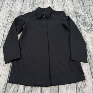 UNIQLO Black Minimalist Rain Coat Button Front Lightweight Women’s XS