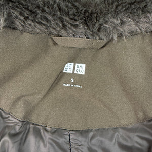 UNIQLO Ultra Warm Down Short Coat Parka Olive Green Faux-Fur Hood Women's Sm