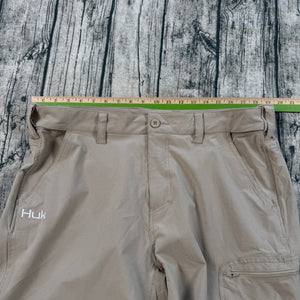 Huk Fishing Shorts Tan Performance Stretch Quick Dry Pocket Cargo Men's XL