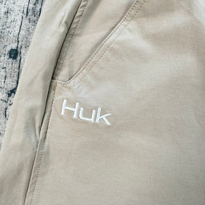 Huk Fishing Shorts Tan Performance Stretch Quick Dry Pocket Cargo Men's XL